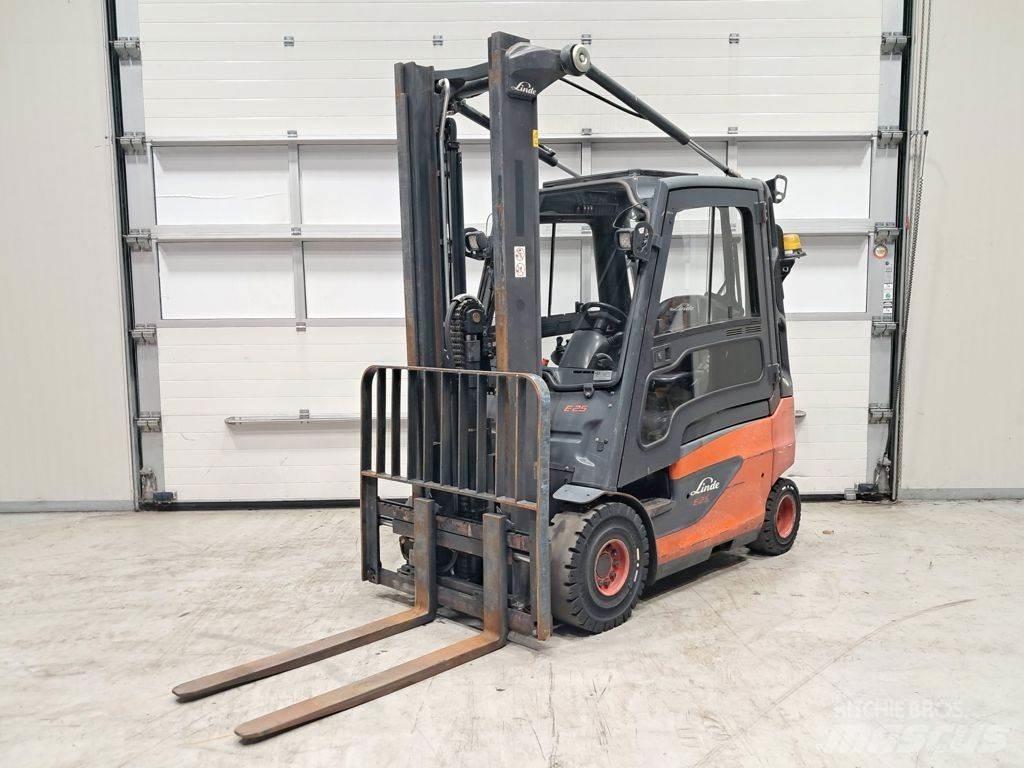 Linde E25-01 El gaffeltrucks