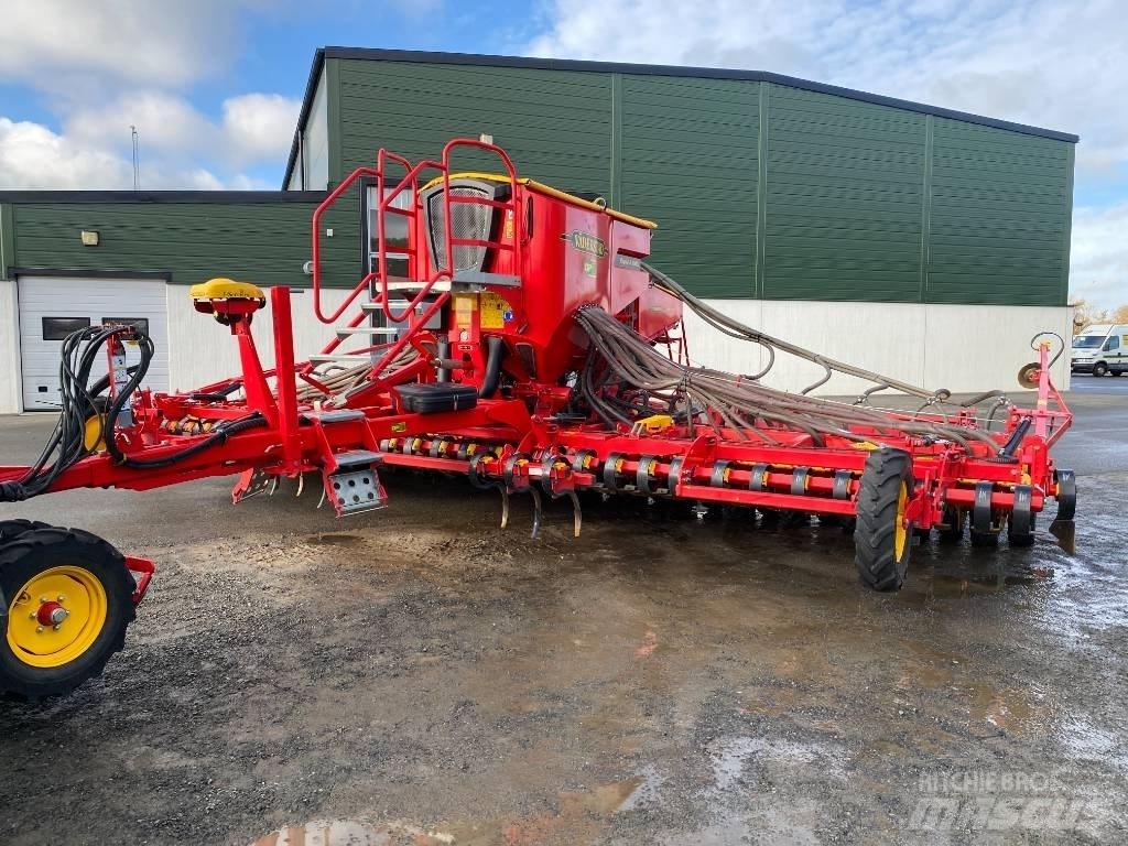 Väderstad Rapid800 Såmaskine