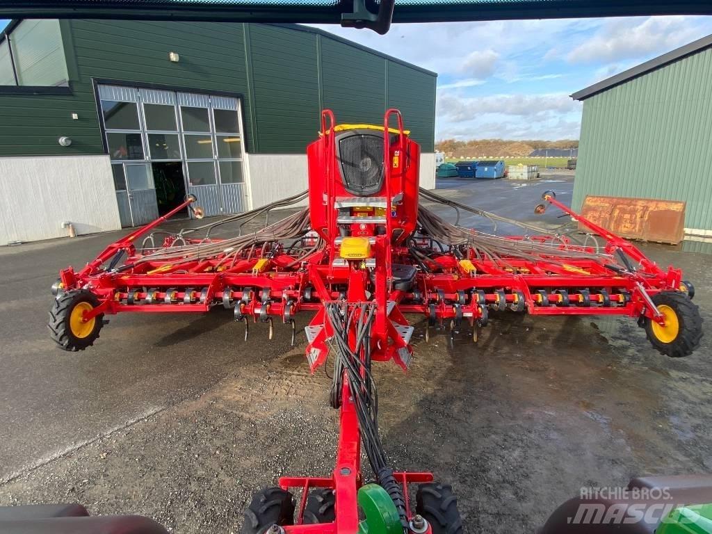 Väderstad Rapid800 Såmaskine