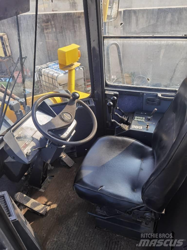 Komatsu WA 470 Læssemaskiner på hjul