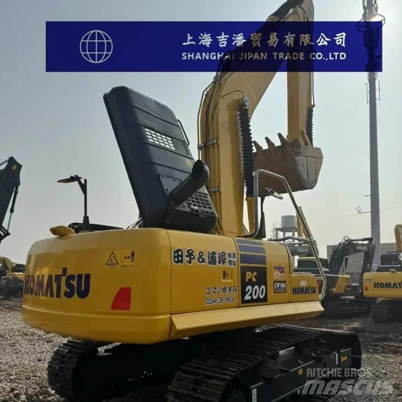 Komatsu PC 200 Gravemaskiner på larvebånd