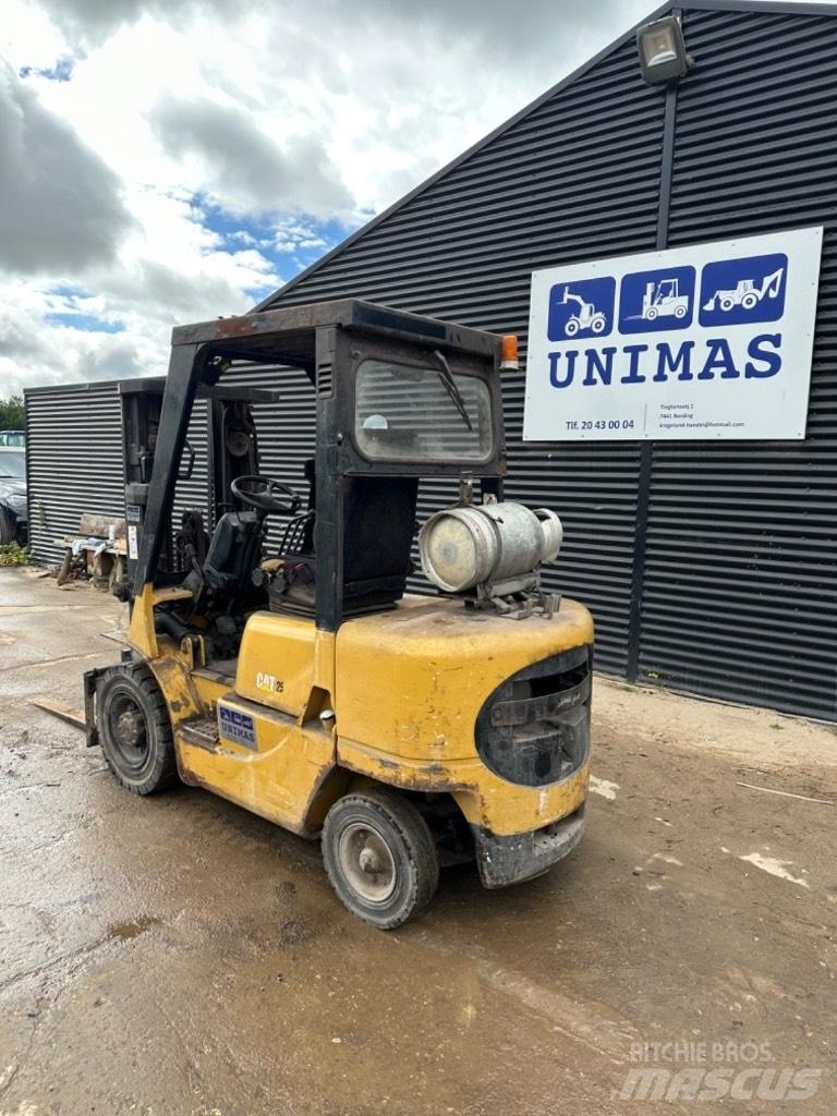CAT GP 25 LPG gaffeltrucks