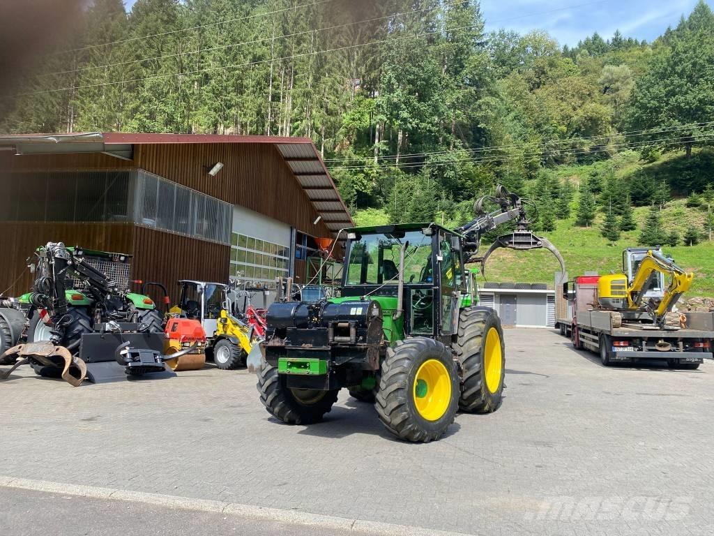 John Deere 6400 Skovbrugstraktorer