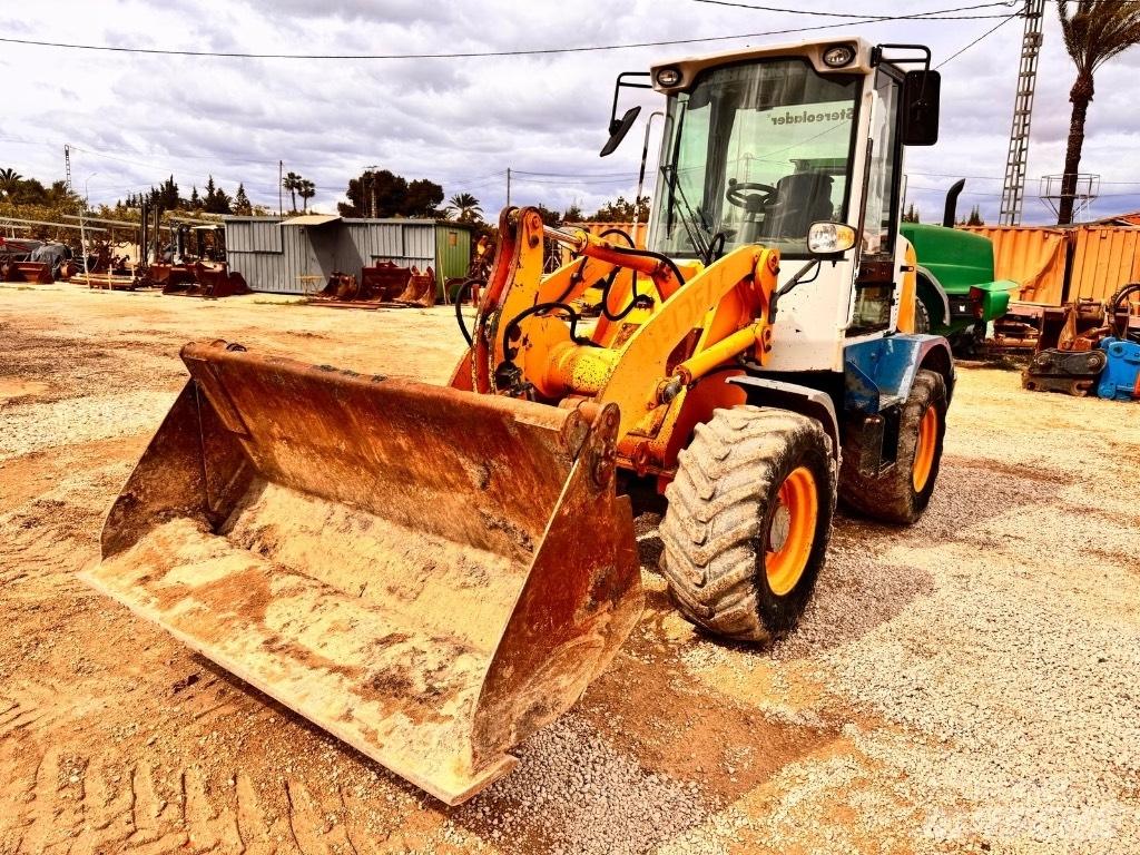 Liebherr L 507 Læssemaskiner på hjul