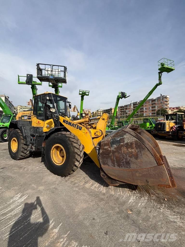 Komatsu WA 320-8 Læssemaskiner på hjul