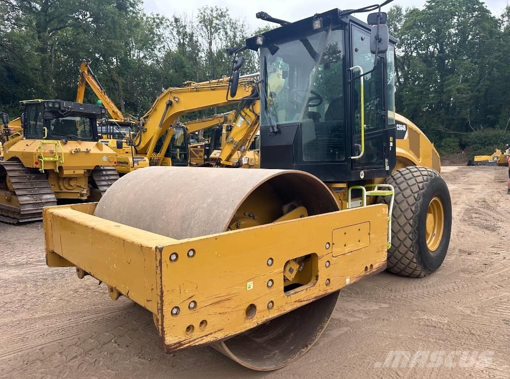 CAT CS 64 B Enkelt tromle
