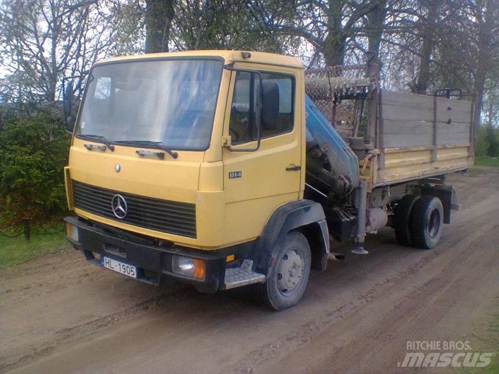 Mercedes-Benz 814 Lastbiler med tip