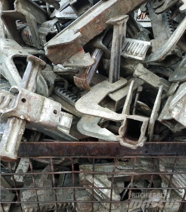 Peri BFD Clamps (Used) Forskalling