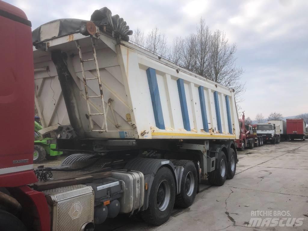 Minerva Pellicano Semi-trailer med tip