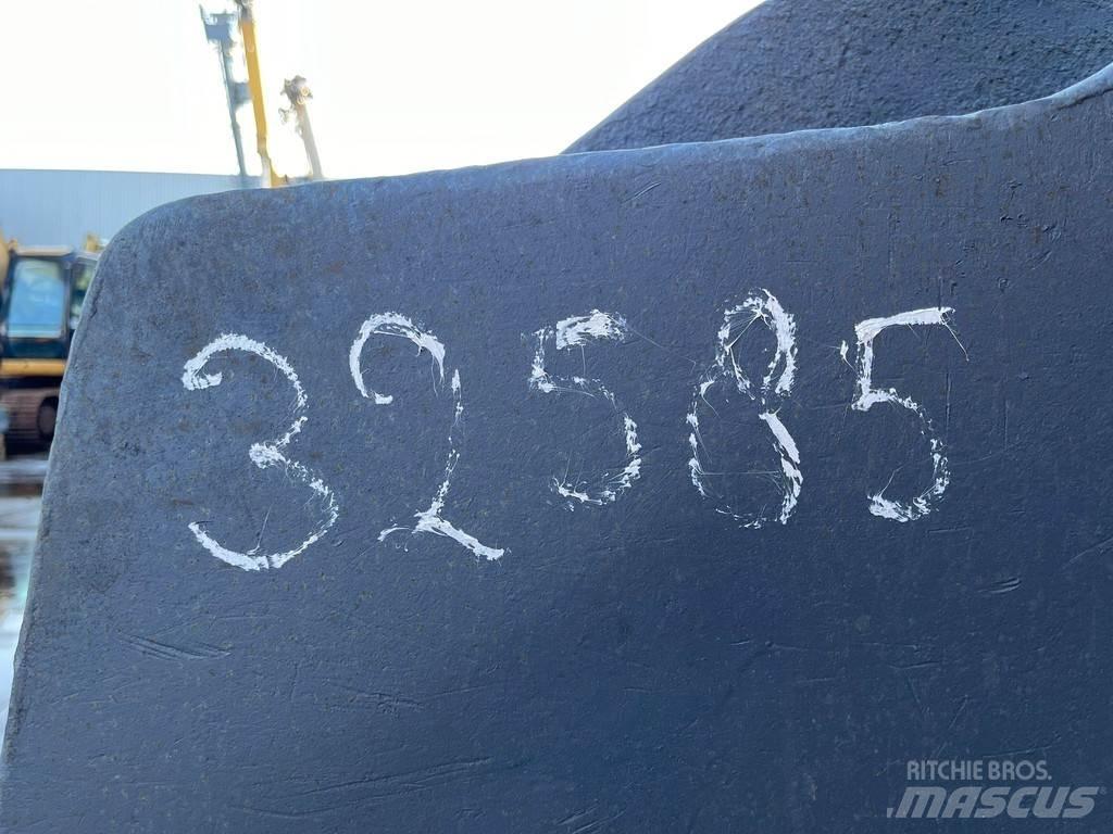 CAT Bucket 950 Skovle