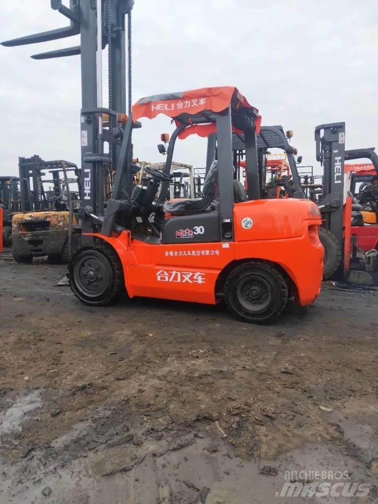 Heli H2000 30 Diesel gaffeltrucks