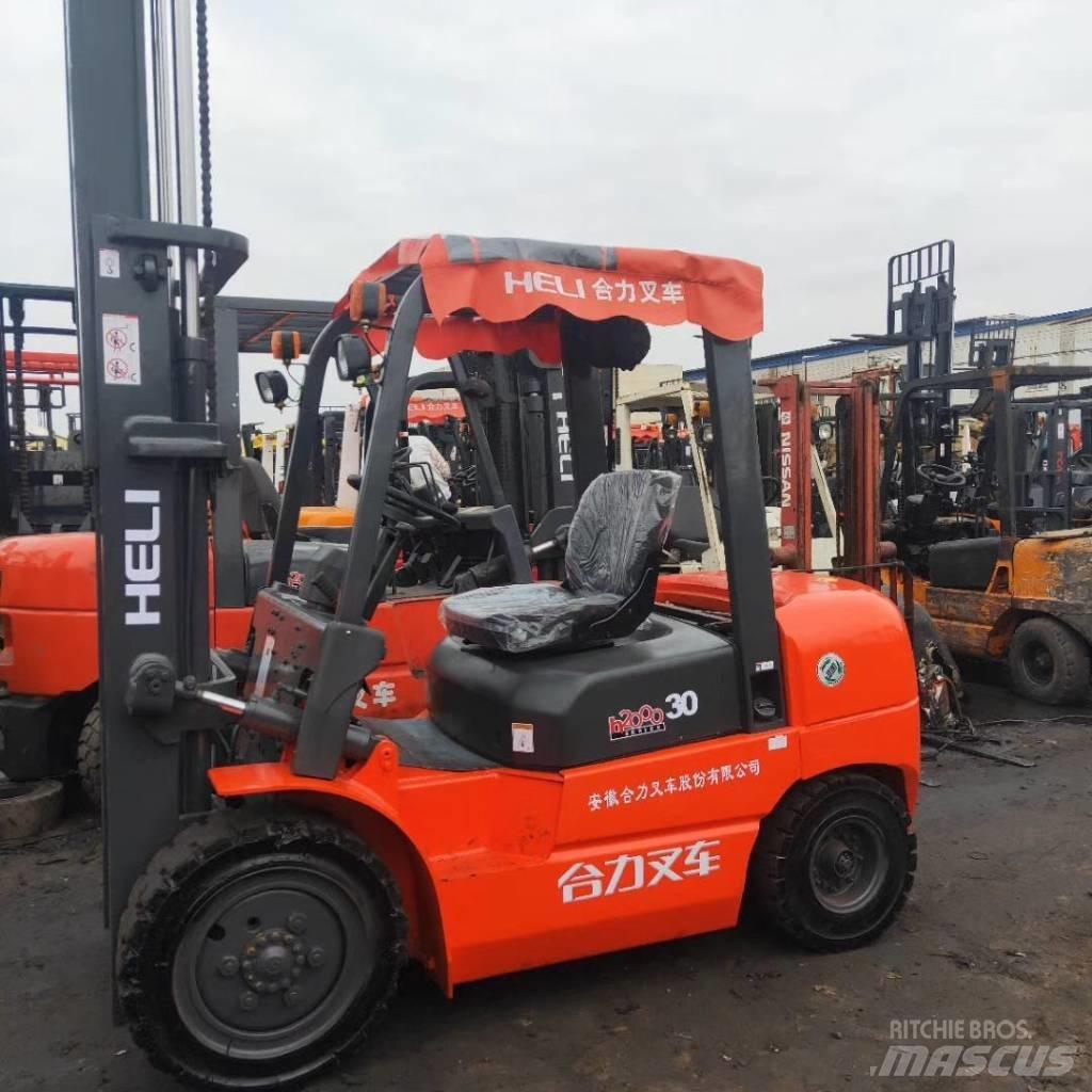 Heli H2000 30 Diesel gaffeltrucks