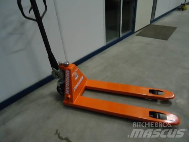 Doosan Pallettruck Løftevogne