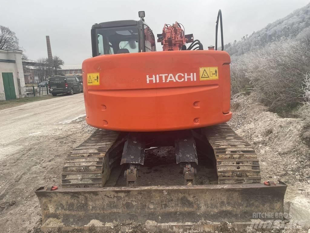 Hitachi ZX 135 US Gravemaskiner på larvebånd
