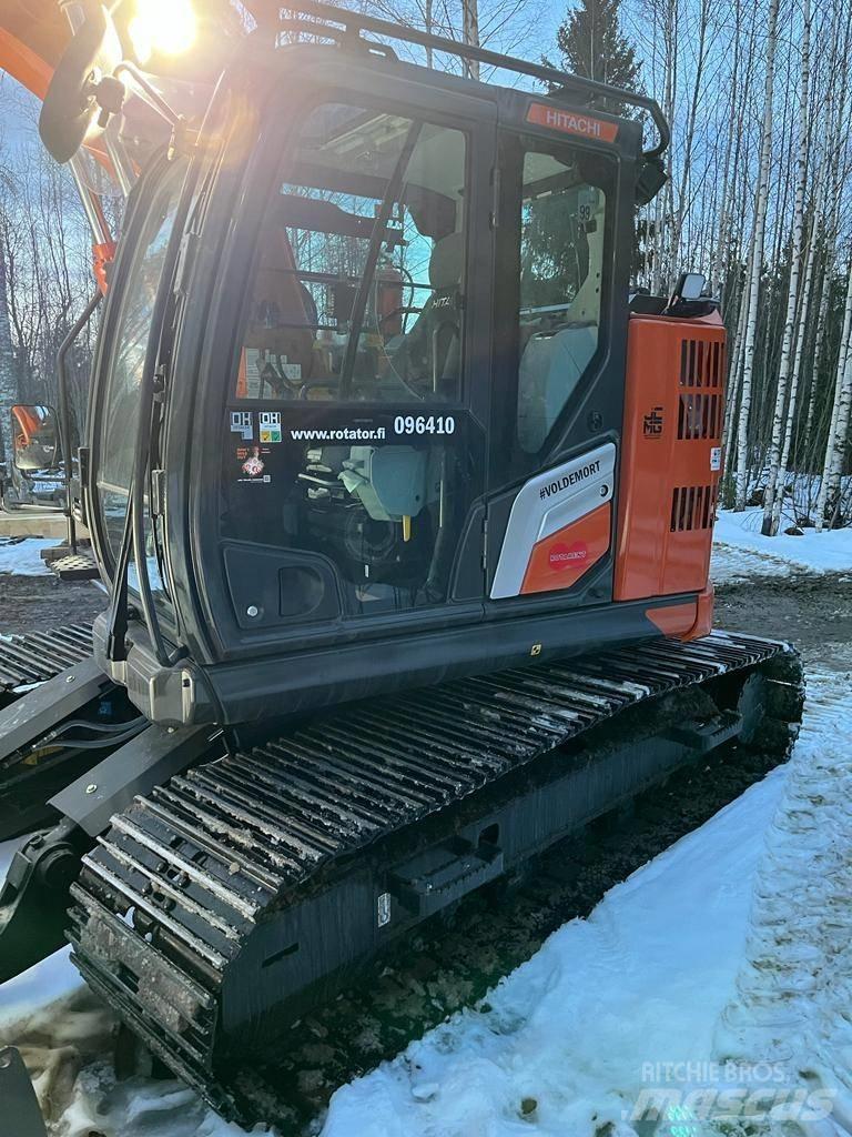 Hitachi ZX135US-7 Gravemaskiner på larvebånd