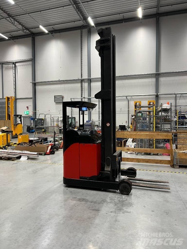 Linde R16S Reachtruck