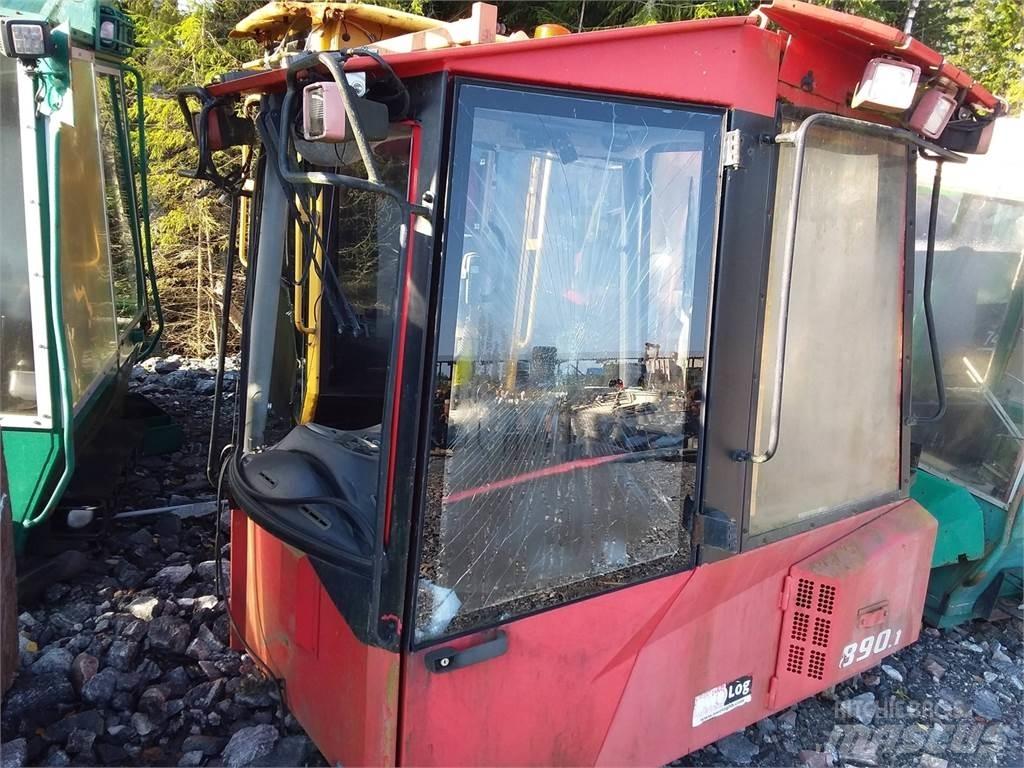 Valmet 890.1 Kabiner og interiør