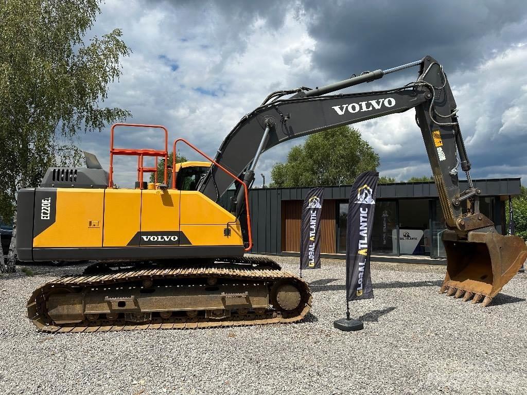 Volvo EC 220 E L Gravemaskiner på larvebånd