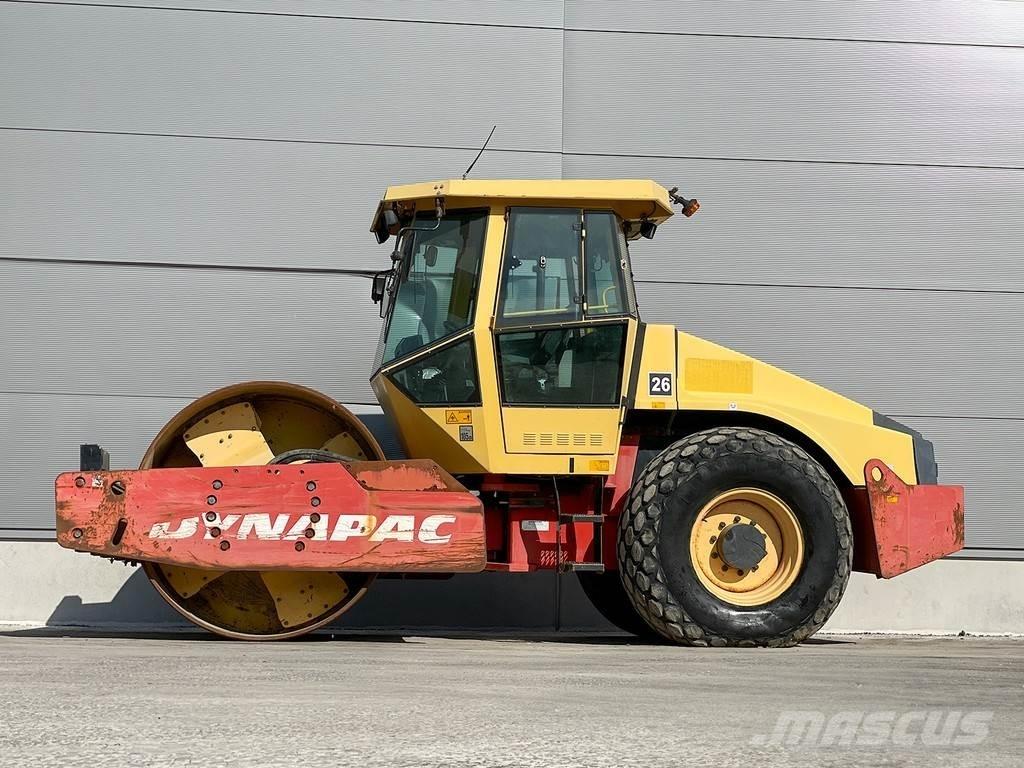 Dynapac CA302D Enkelt tromle