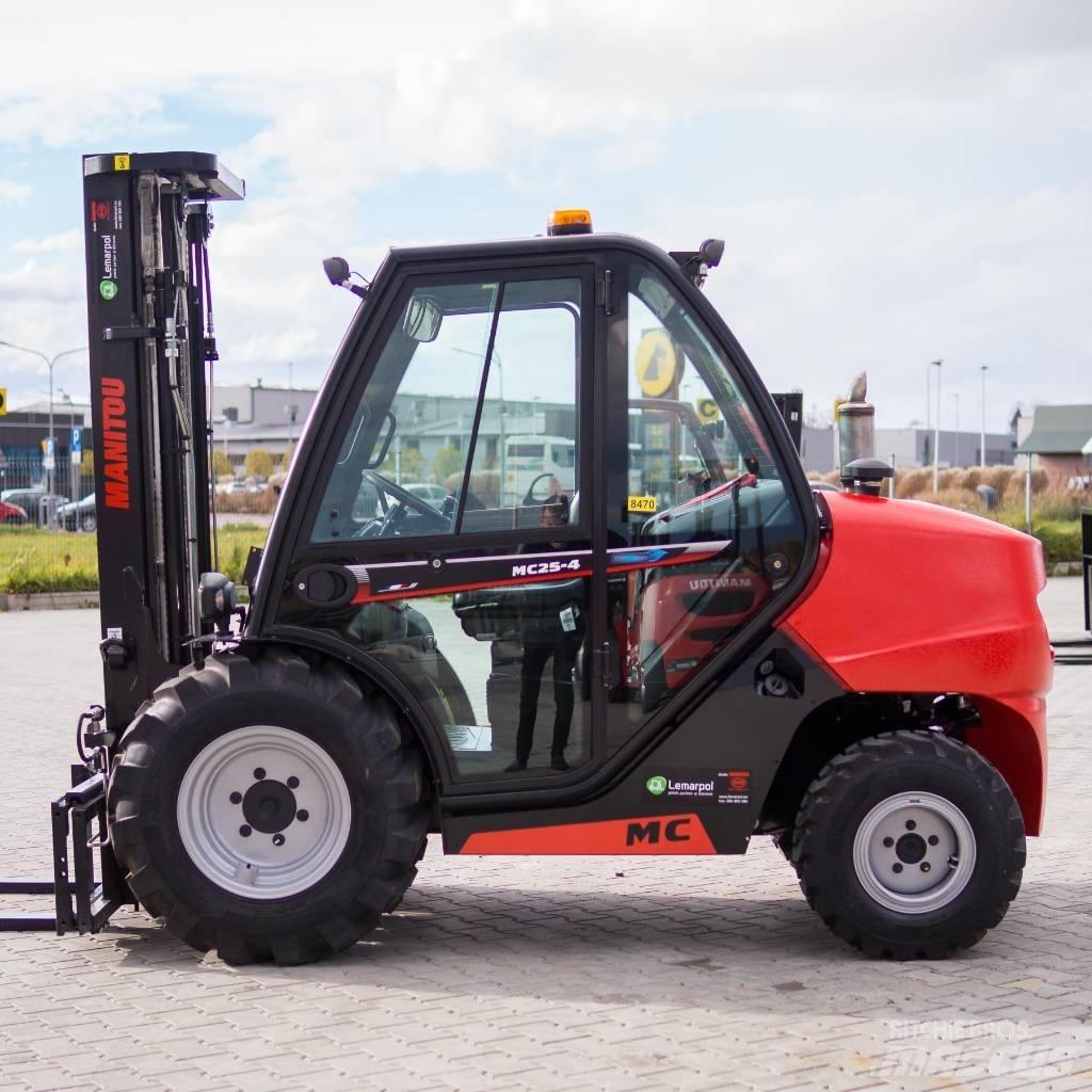 Manitou MC25 Terrængående gaffeltruck