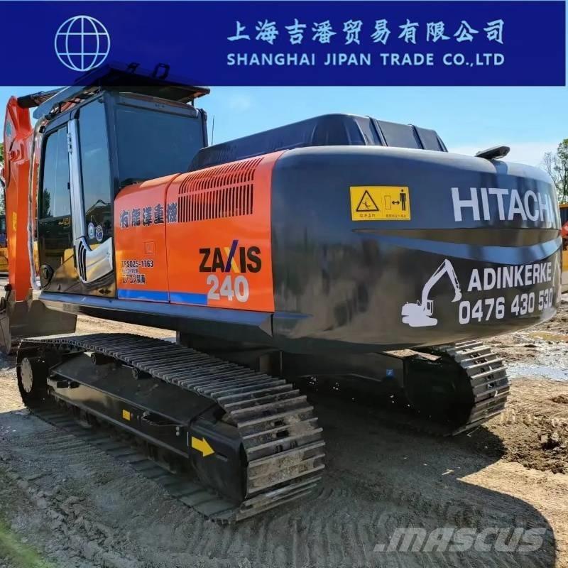 Hitachi ZX 240 Gravemaskiner på larvebånd