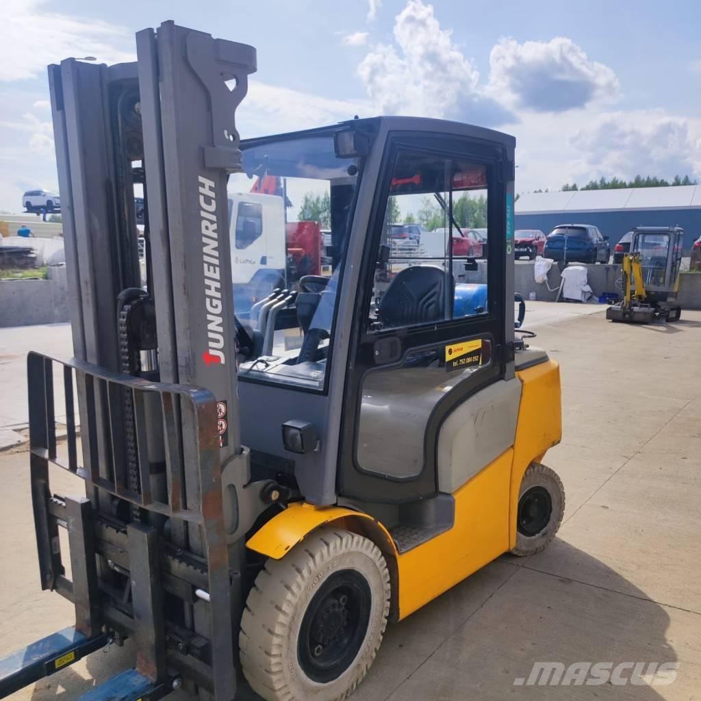 Jungheinrich TFG 425 LPG gaffeltrucks