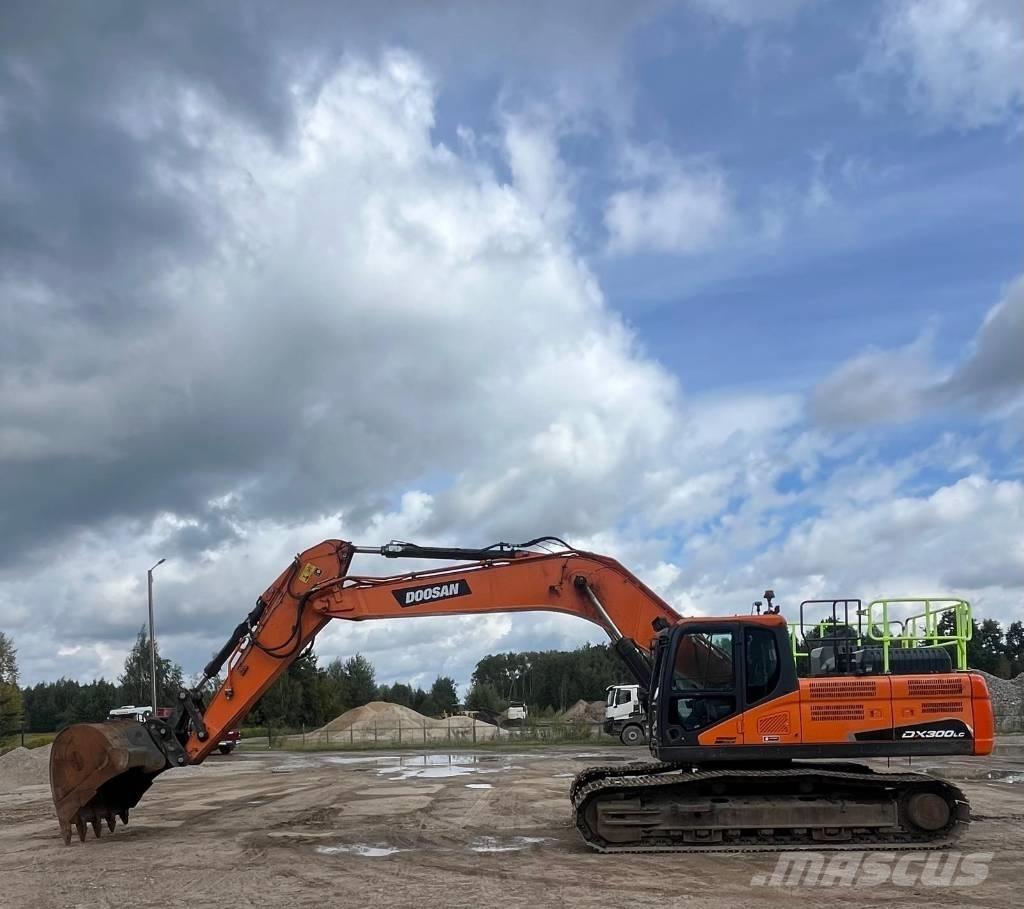 Doosan DX300-LC-7 Gravemaskiner på larvebånd