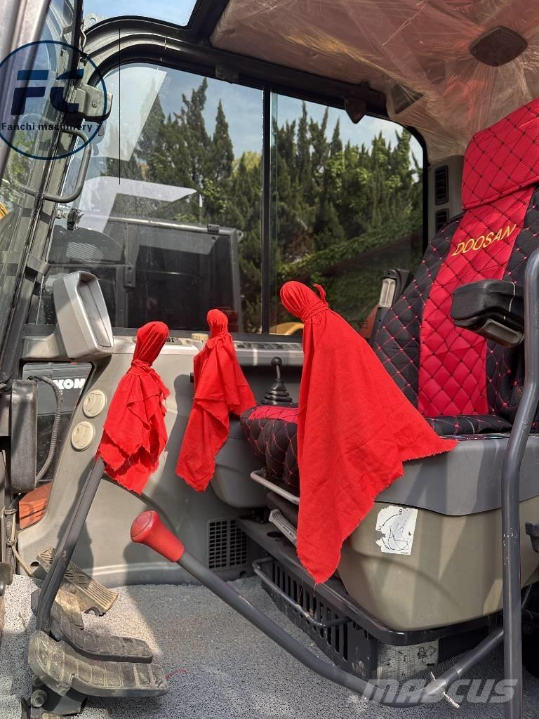 Doosan DX 60-9 C Gravemaskiner på larvebånd