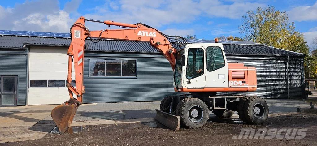 Atlas 1304 Gravemaskiner på hjul