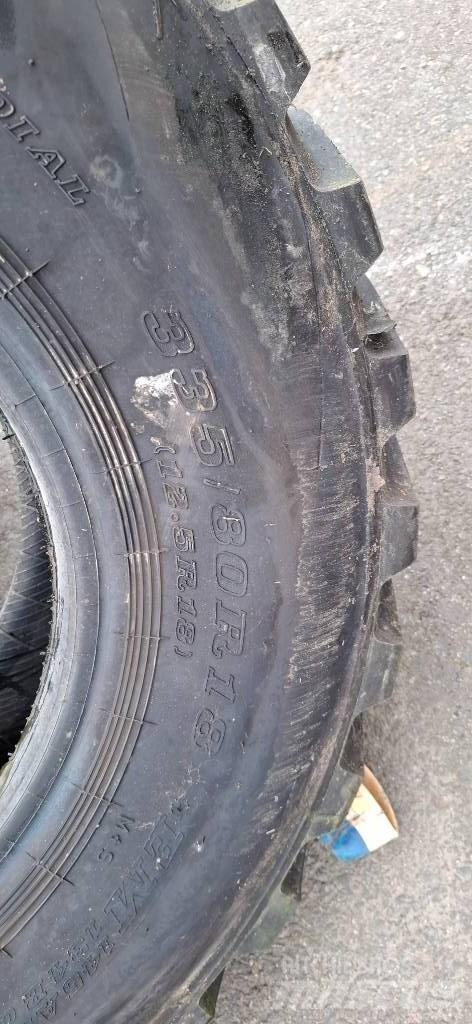Dunlop 335/80R18 Hjul, Dæk og Fælge