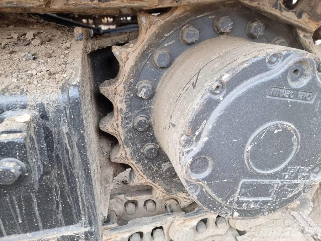 JCB JS 130 LC Gravemaskiner på larvebånd