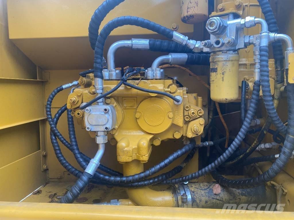 CAT 320 C L Gravemaskiner på larvebånd