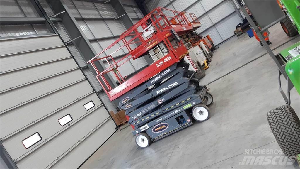 SkyJack SJIII4626 Saxlifte