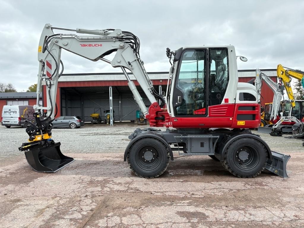 Takeuchi TB395W Gravemaskiner på hjul