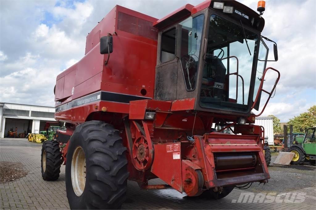Case IH 1680 Axial Mejetærskere