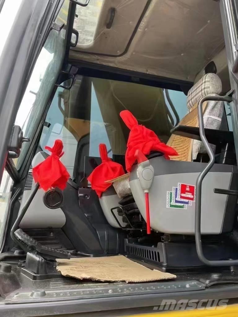 Komatsu PC450-8 Gravemaskiner på larvebånd