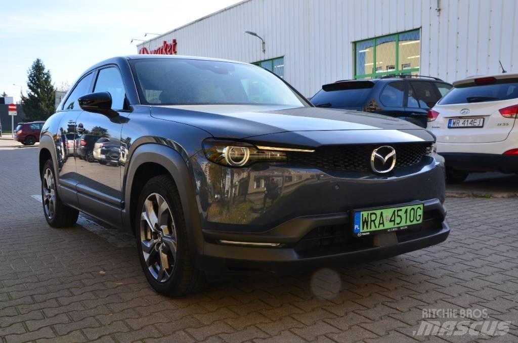 Mazda MX-30 Biler