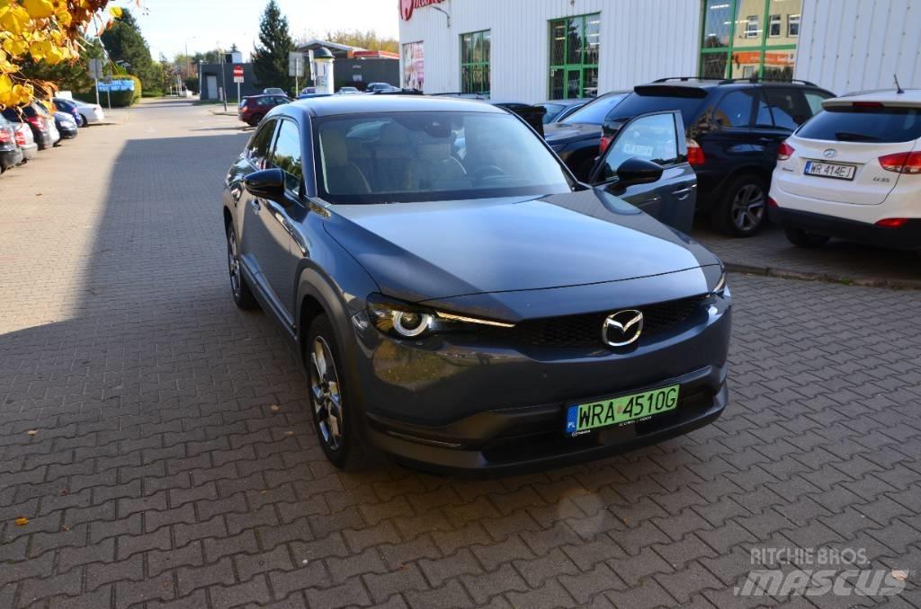 Mazda MX-30 Biler