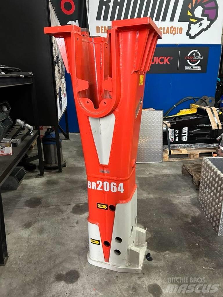 Rammer Rammer E64, Mineudstyr