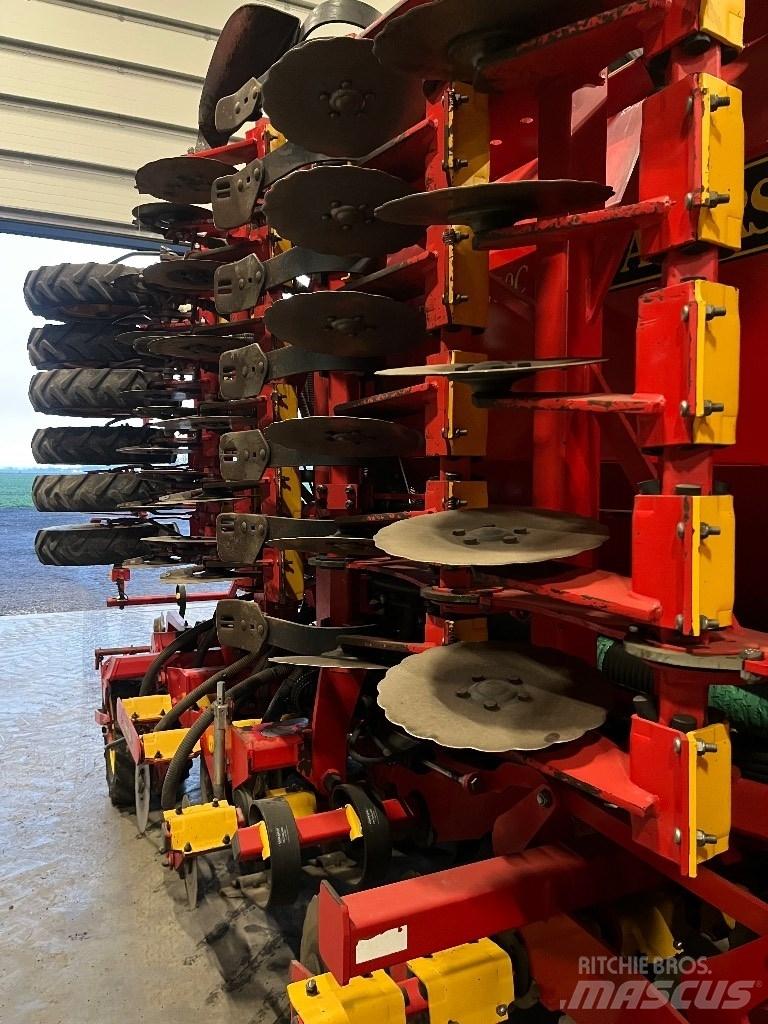 Väderstad Rapid 600c Såmaskine