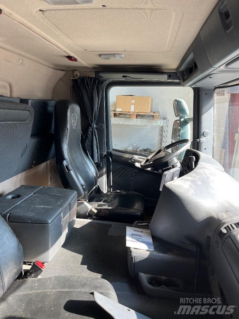 Scania CG16 Kabiner og interiør