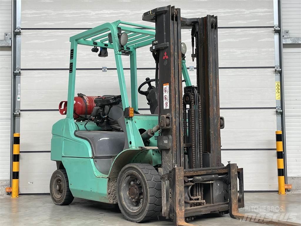 Mitsubishi FG25T LPG gaffeltrucks
