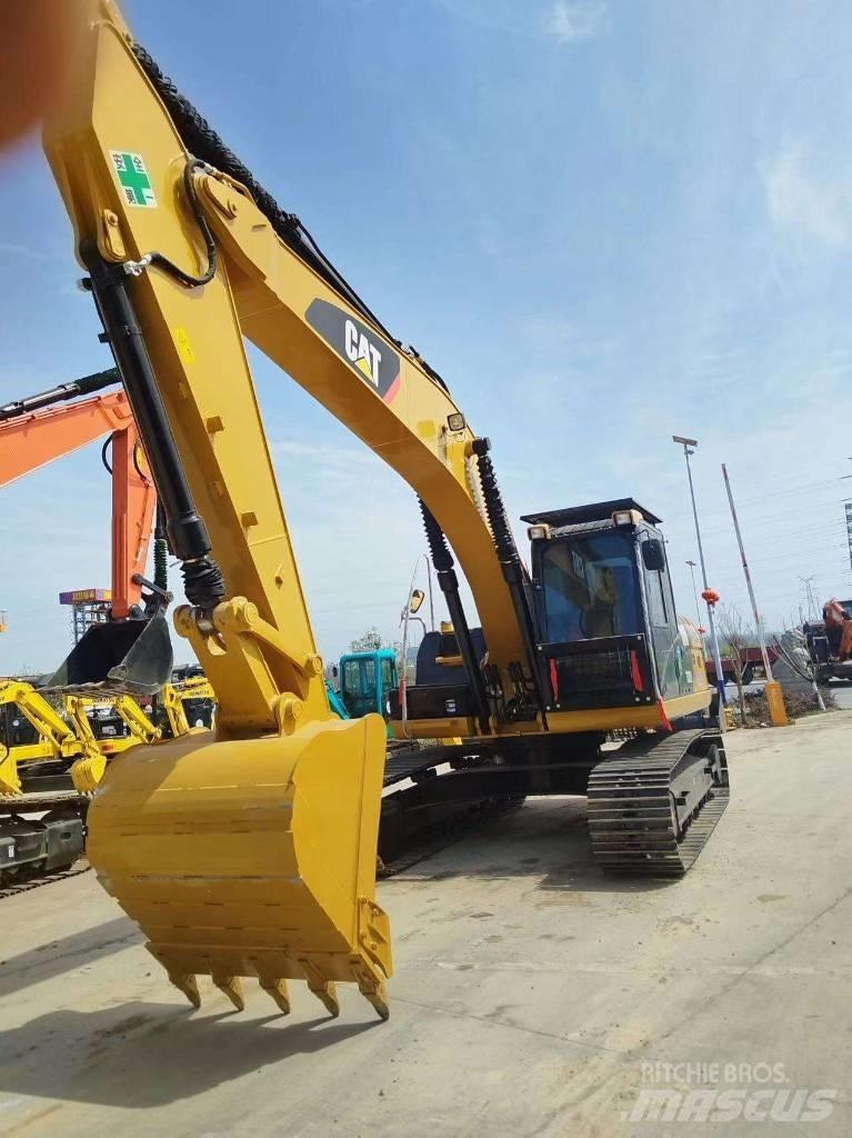 CAT 320 D 2 Midi-gravemaskiner 7t - 12t