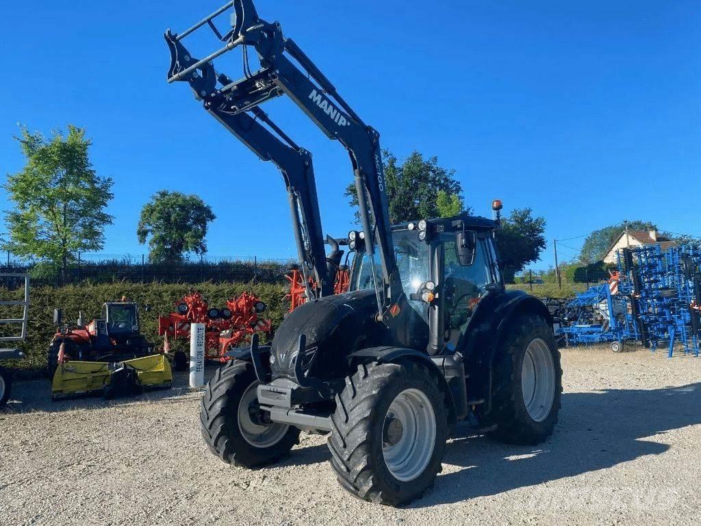 Valtra N134  HiTECH Traktorer