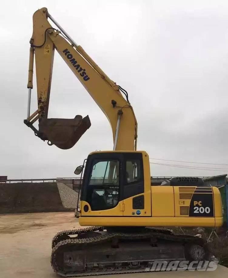 Komatsu pc200-8 Gravemaskiner på larvebånd