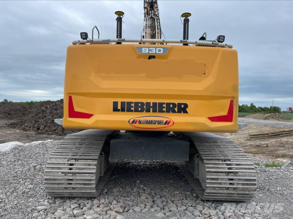 Liebherr R930 Gravemaskiner med lang gravebom
