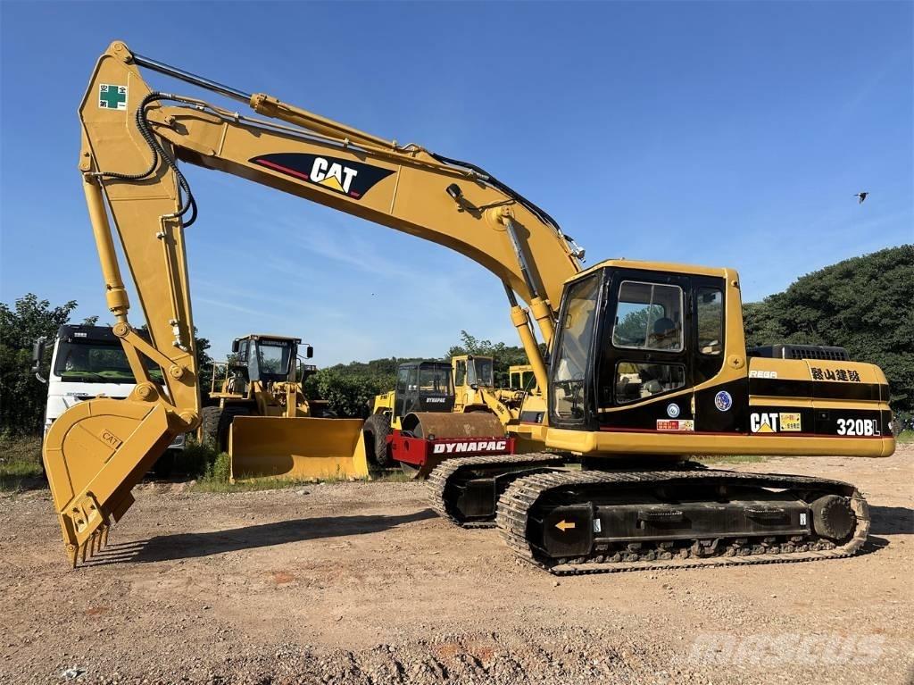 CAT 320BL Gravemaskiner på larvebånd