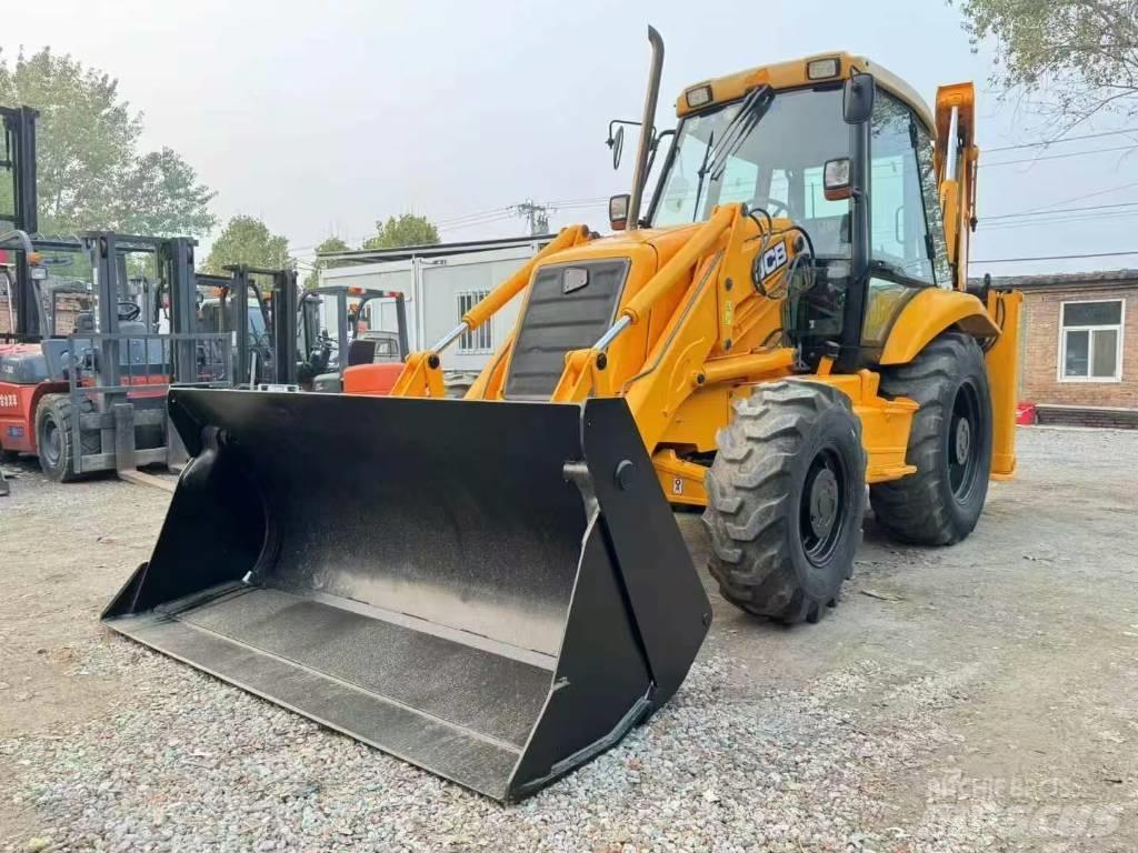 JCB 3 CX Rendegravere
