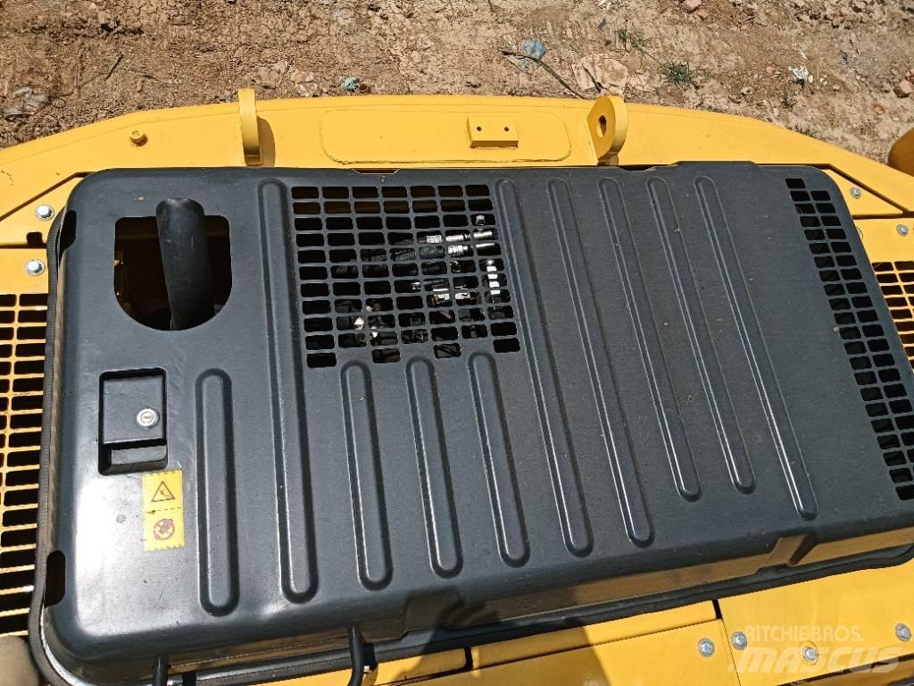 Komatsu PC 130 Midi-gravemaskiner 7t - 12t