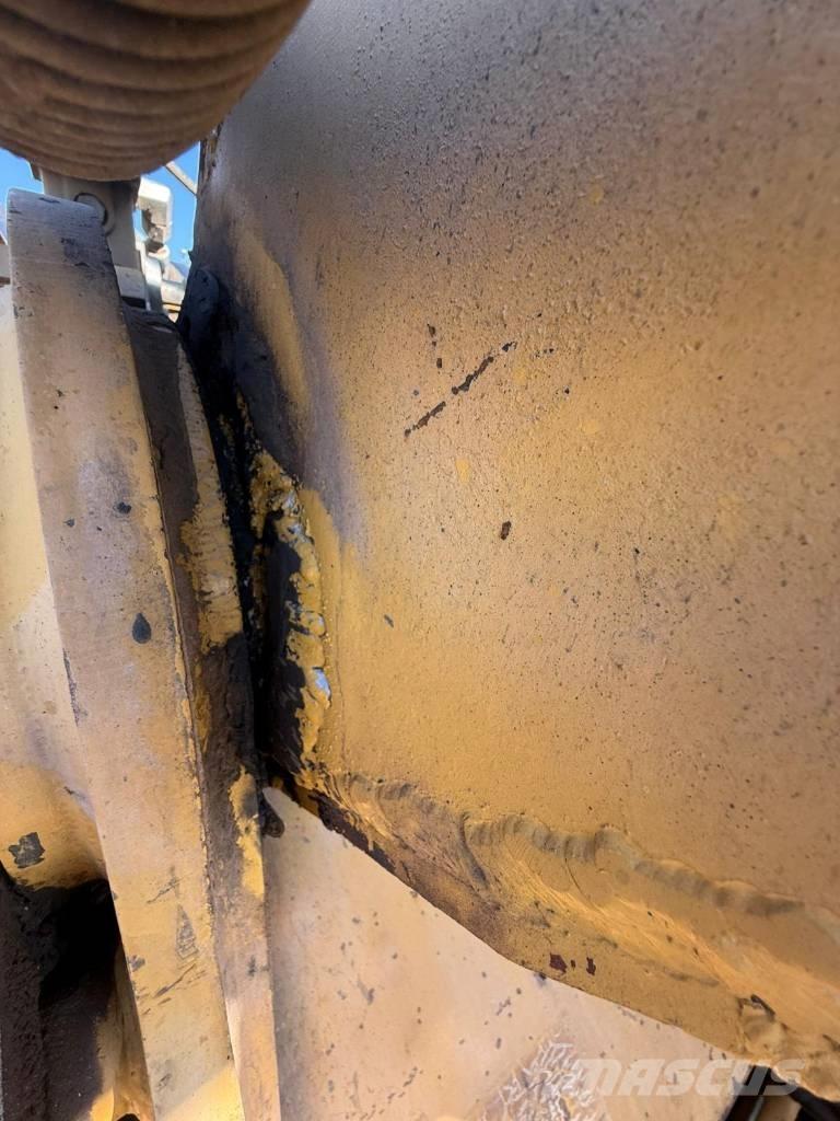 CAT 336 D Gravemaskiner på larvebånd